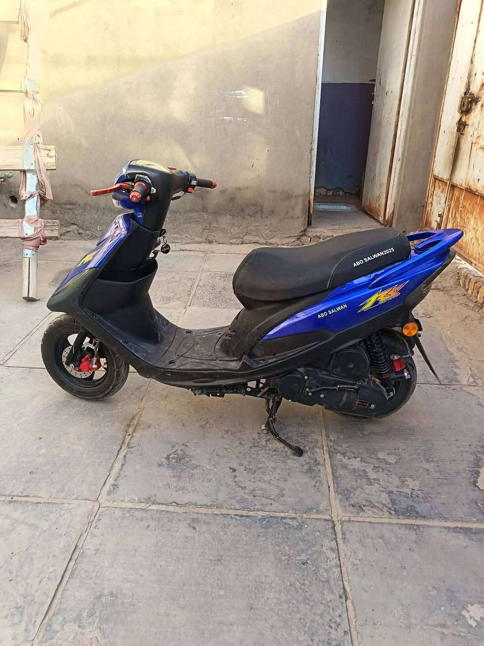 دراجه ماكس صيني مكينه ياباني دراجه لوك كفاله عامه كفر ومكينه وبرغي السعر 800 وبيها مجال مكاني الديوانيه قرب بانزين خانة سيد يوسف الرقم ***********
