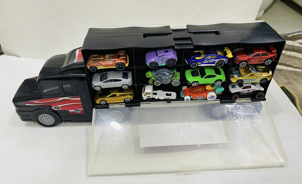 حاملة سيارات كبيرة بلاستك 
تحمل ٢٤ سياره حديد
استفسار عالخاص
متوفر توصيل


**إذا كنت صاحب هذا الإعلان وتريد حذفه لأي سبب، رجاءا أرسل رسالة إلى الدعم الفني**