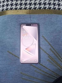 مستخدم نص يوم كامل ملحقات شاحنه ممشتغله 400 وبي مجال 07838810989