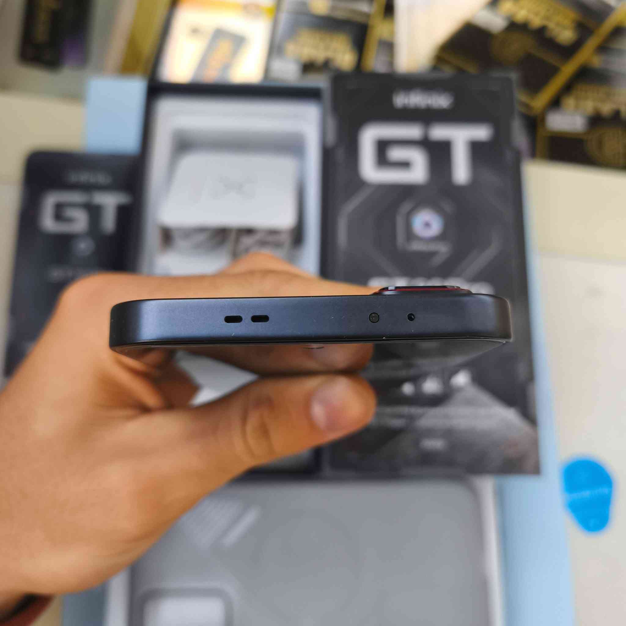 أنفنكس جي تي 30 برو 
استخدام جدآ قليل نضافه 💯 كامل ملحقات 
ذاكره 512 ألرام 12 
ملاحضه الجهاز نسخة ال512 مو 256
ألسعر 335 ألف 🔥

🚙 توصيل لجميع المحافظات 7 ألاف 
📩 للحجز: مراسلة الصفحة أو الرقم📞 ***********
📍 ألعنوان:
البصرة – قضاء المدينة
سوق بسطات الهواتف المستعملة
مقابل مجمع / مودرن مارت
