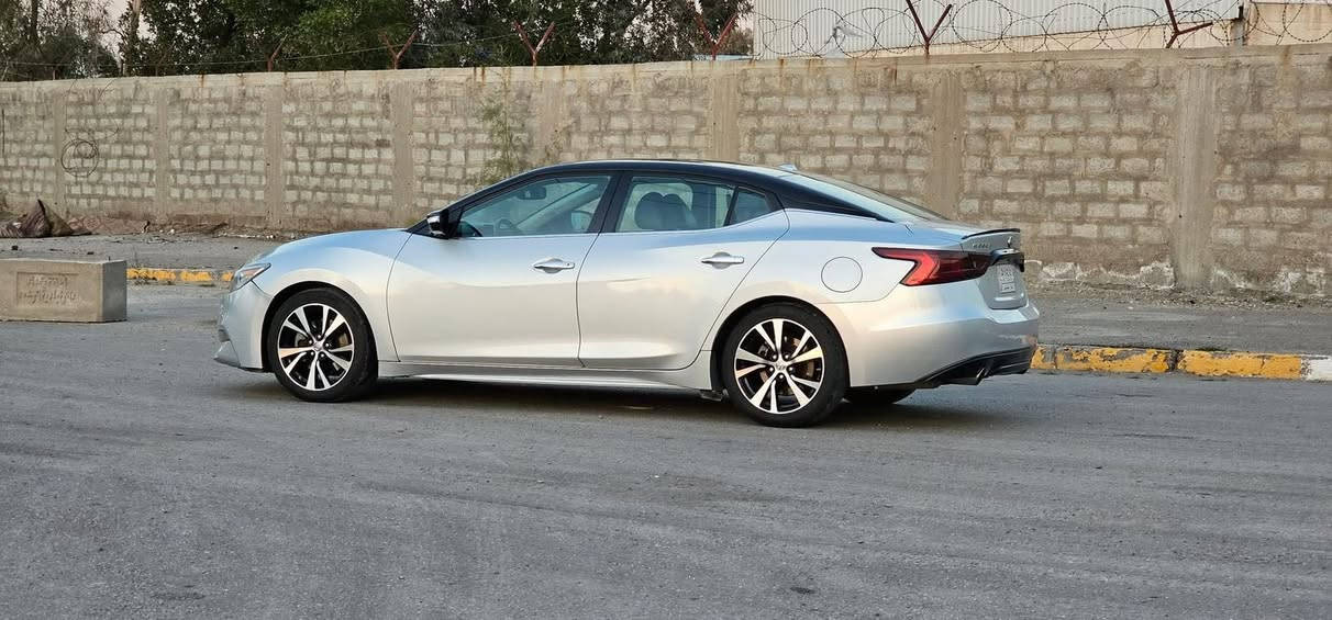 نيسان مكسيما 2018 sv 
فول عدا الفتحه
تحكم استيرن جهتين ماشية 155 الف كيلو
رادار كفالة كهرباء + صدر + تبريد  + مكينة وكير                       تشغيل عن بعد
مثبت سرعه
كرسي كهرباء
شاشه اعطال
شاشه عرض كبيره
بصمه تشغيل وبصمه ابواب
نظامين سبورت و نورمال قياده
لد امامي وخلفي
لايت زنون بلادي
بروجكترات
تبريد تدفئه
محرك 3500
صيانه كامله تبديل دهن الكير مع الفلاتر
تبديل فلتر شوته وتبريد ودهن
هزه جديده نتيجتها 100%
أرقام انكليزي
السعر 130 وبيها مجال 
للاستفسار
***********
