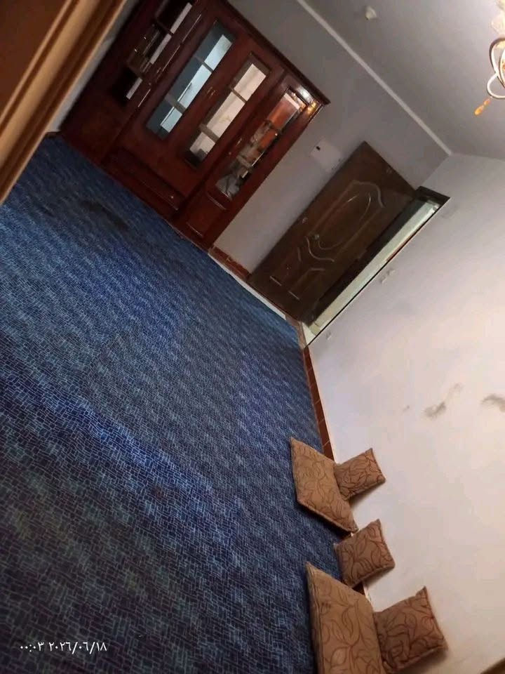 4دلف باب جرار من غير حلق 
مدينه نصر 
01001795364


**إذا كنت صاحب هذا الإعلان وتريد حذفه لأي سبب، رجاءا أرسل رسالة إلى الدعم الفني**