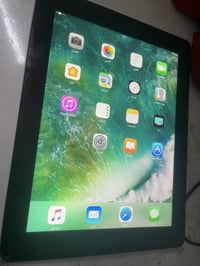 ايباد • نضيف • بدون موديل