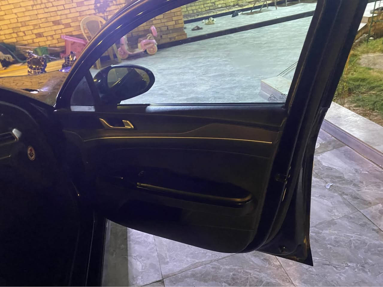 KIA K5 موديل ٢٠٢٢ وارد امريكي 
حادث جاملغ وبنيد مكينة ١٦٠٠ تيربو 
تبريد
تشغيل عن بعد شاشة لمس 
سيارة فو مواصفات ما عدا الفتحة 
مكاني البصرة - البهادرية 
***********
*********** 
متواجد ع الخاص البصرة, العراق
