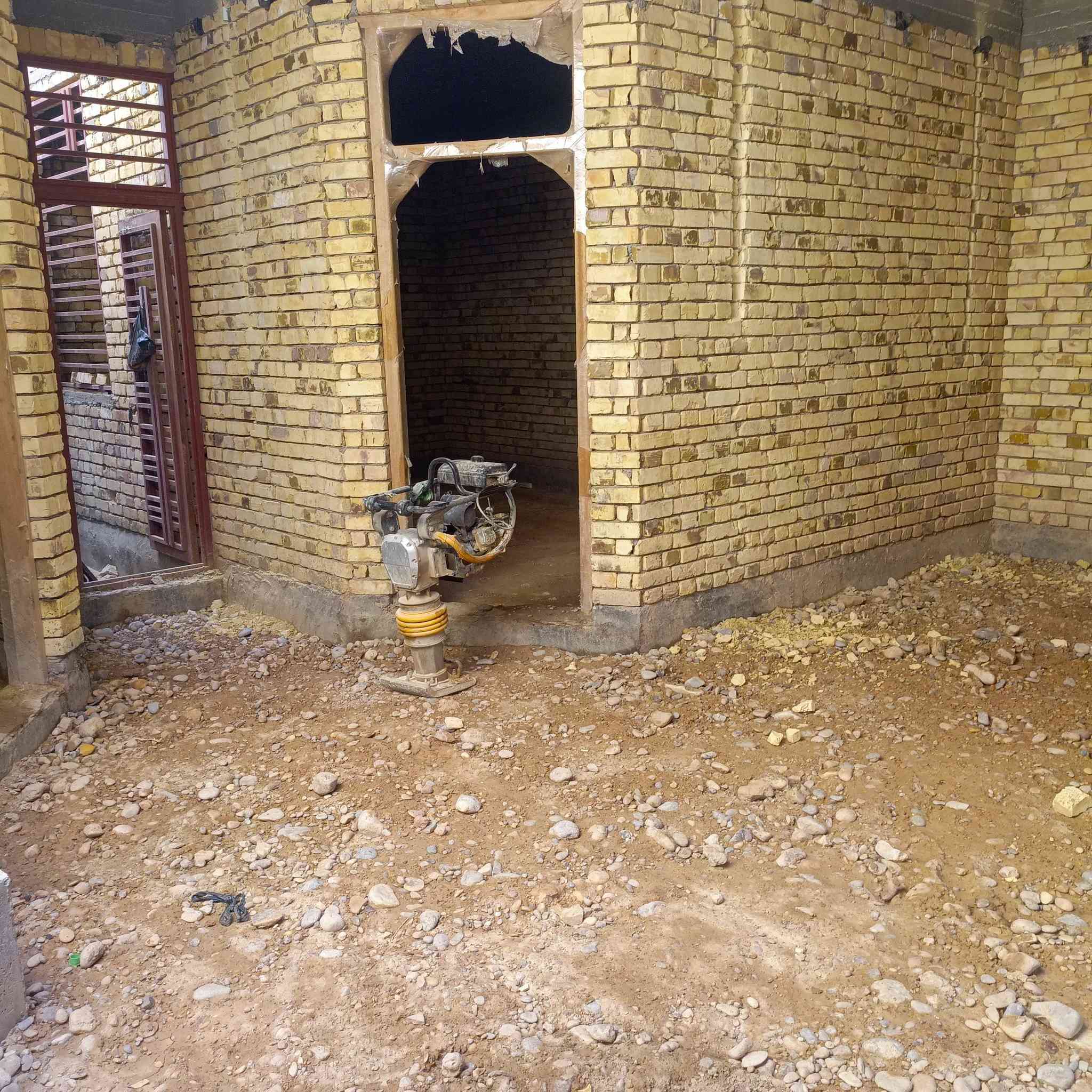 سلام عليكم قفاز حدل اوتربيع البيوت نتصال على الرقم بية واتساب ***********
