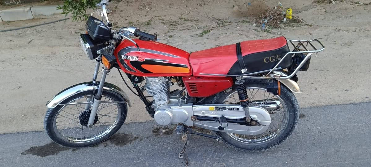 السلام عليكم دراجه نامه شلامجه ادوات ادوات للبيع السعر 550اوبيه مجال مكاني سفوان لتواصل ***********
