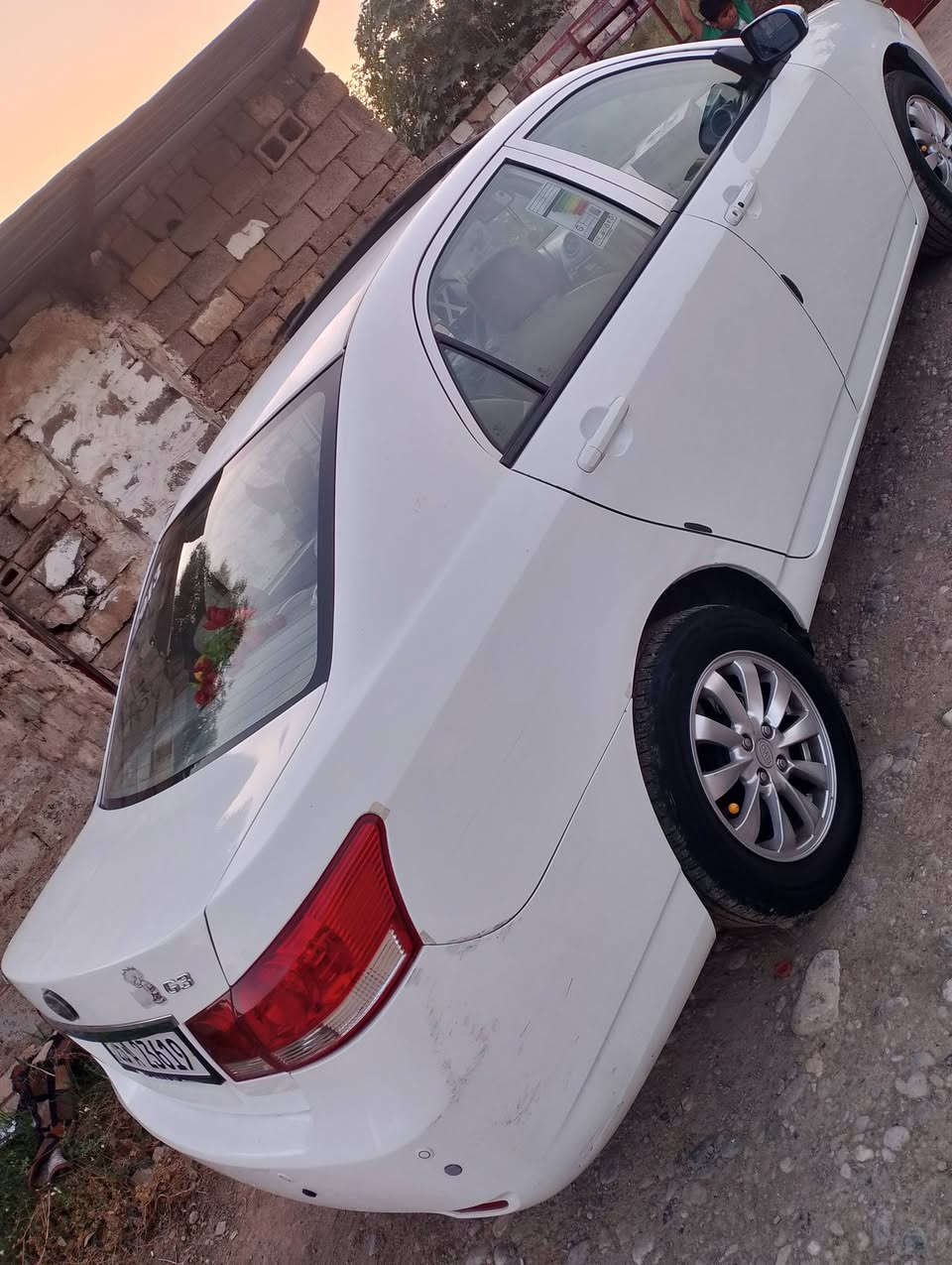 السلام عليكم بي واي دي موديل 13 سياره جاهزه جير مكينه بكيس تبريد كهربائيات كله شغال سياره جديده بصمه بصمه ابواب فتح السقف سياره كل شي بيها شغال الجير عادي سياره جاهزه رقم كركوك كربون مال بنزين بيها رقم جديد الالماني سعر 60 وهذا رقمي ***********
