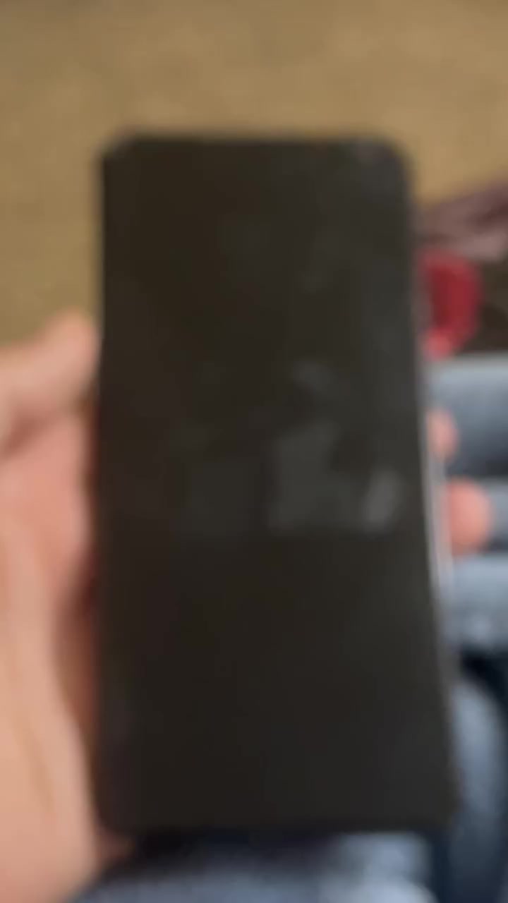 سلام عليكم ريد مجك ٦برو ذاكره ٢٥٦ للبيع خاص او رقم هاتف ***********
