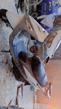 ماكس منغولي للبيع دراجه حلوه جديده نظيفه ما متعوبه دراجه مال جناي محرك...