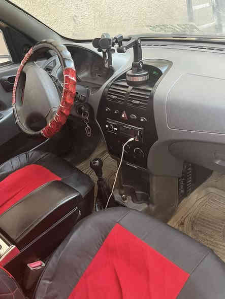 طيبه 2015 سياره بيها جاملغ وبنيد ابدل فقط ضربه حيل خفيفه وغراض شركه أصليات تخم تاير سياره جاهزه مكينه وكير خير من الله سياره جاهزه كبل الشغل السعر 38 وبيها مجال شي قليل كبل الشغل جاهزه وسياره مامتعوبه بيها خيط بخار قليل الستفسار *********** مكانها بغداد
