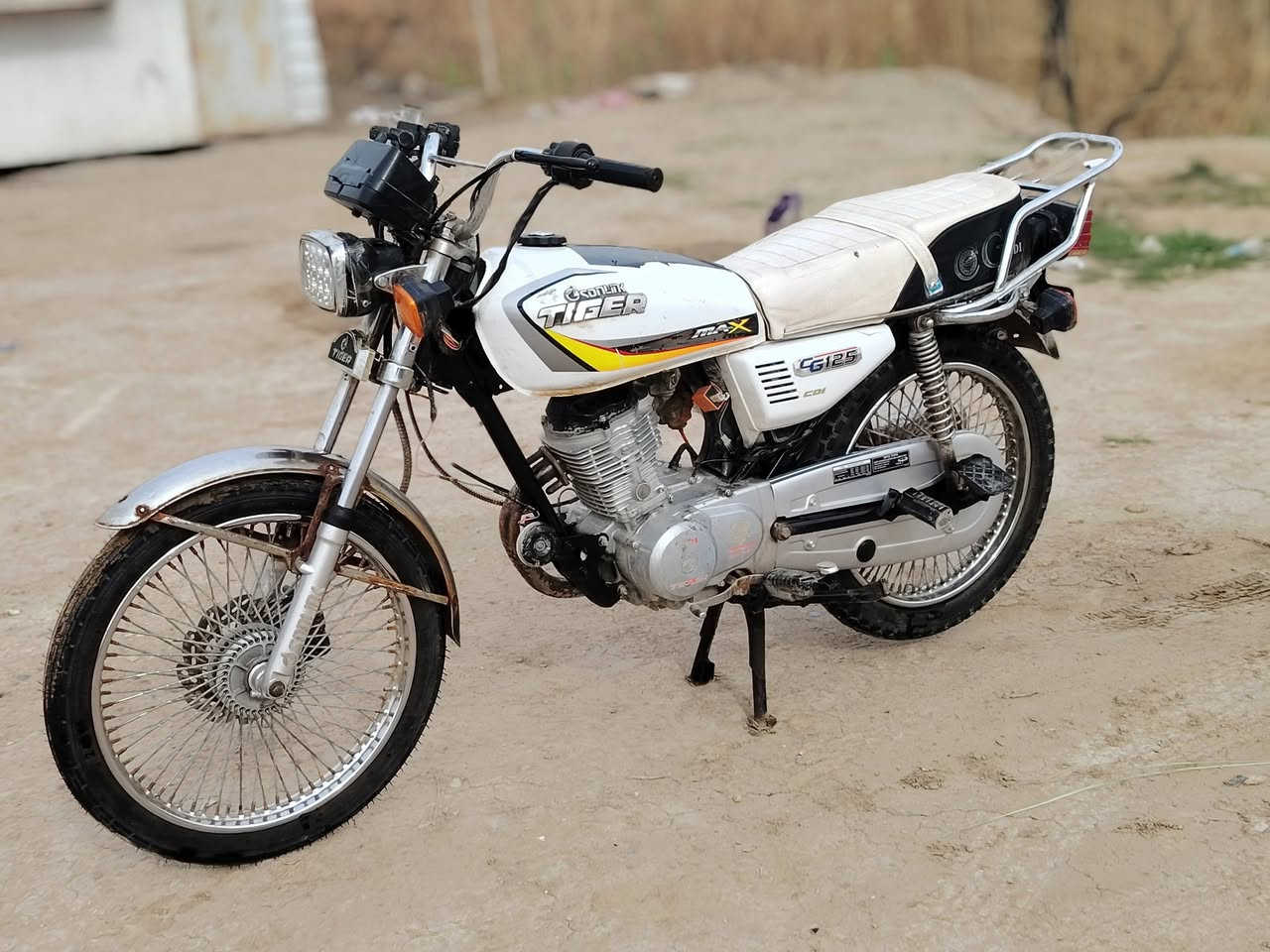 دراجه لبيع تايكر اوراق 22دراجه حلوه وجاهزه   مكاني بابل الحمزه الغربي ***********
