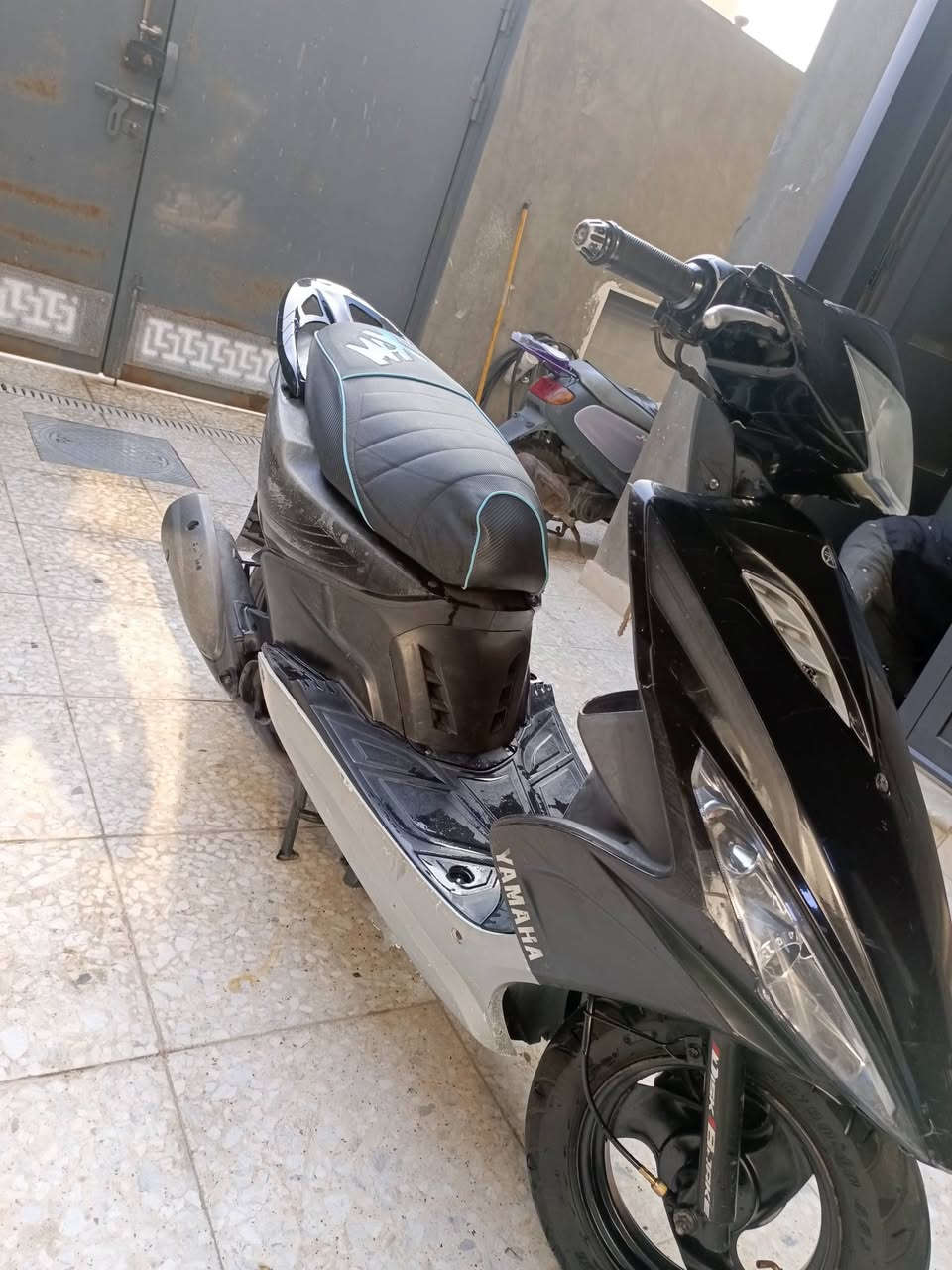 مضلع نوزل مكينة بلاد مامفتوحة مكاني بصرة *********** وتساب فقط
***********
