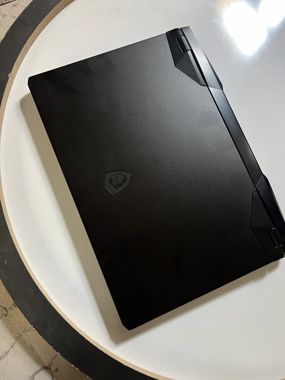 للبيع لابتوب MSI GP 76 leopard
17.3 144 شاشه

المعالج intel i7 10750h

Rtx 3060 كرت الشاشه

الرامات 8g

التخزين 256 ssd 

اللابتوب جداً نظيف اخو الجديد بس متروك صارله فتره 

الكيبورد RGB والشاشه الحجم الجبير 
السعر 950 الف دينار 

المكان بغداد الدوره ***********
