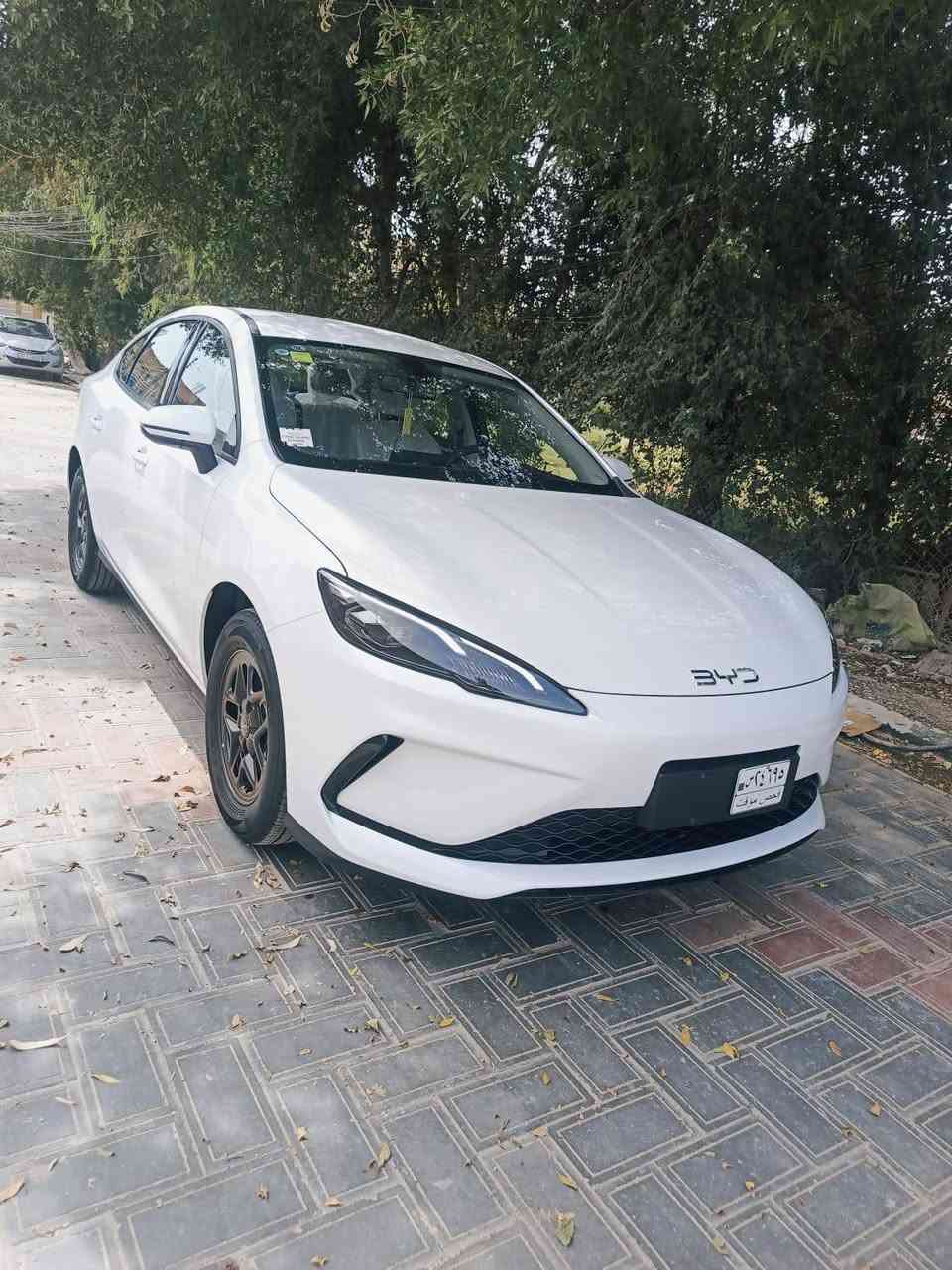 صفر كيلو متر زيرووو 

السعر ب ٩٨ وبيها مجال 

(السيارة مال اقساط 3 سنوات وتتحول يتعهدلك البائع بالوكاله والتسديد والترقيم والتحويل)

*********** مكاني كربلاء
