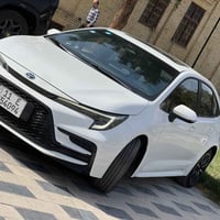 كورلا 2023S هايبرد خليجي الشكل الامريكي ماشيه ٣٨  فول مواصفات كشن كهرب...
