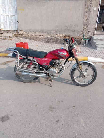 سلام عليكم فيومه للبيع 2011 مكان كوت شيخ سعد ***********
