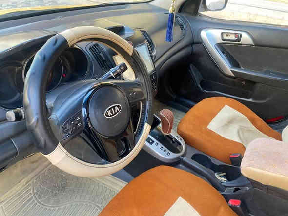 سلام عليكم فورتي استسراد خاص محرك الف وستمية دوش المرغوب محرك كير صدر تبريد خير من الله تبريد شغال تخم تاير هوه ول اويالة جدد رقم واسط مشروع وطني تحويل مباشر سيارة احلى من الصور امانت الله وبل عافيه علا ياخذهى بصمة تشغيل بلاد لايت زنون ضربة بصيطة جاملغ خلفي بدون داخل ابد السعر ٨٠وبيهى مجال رقم الهاتف ***********لاسية*********** بغداد موديل 2009
