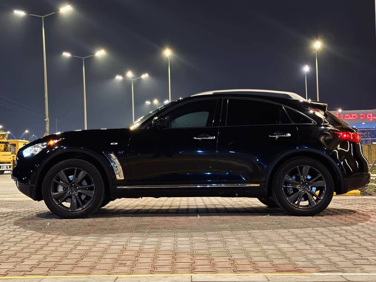 انفنتي qx70
الموديل 2020
خليجي مكفول
تخم تاير جديد 
الموصفات
سلايت تدفئة تبريد كشنات 
جلد 
ومصفات الانفنتي المعروفة 
السيارة ماشية98الف كيلومتر 
السعر 245 ورقة 
للبيع او مراوس بانفنتيqx80خليجي دهل اوران, واسط


**إذا كنت صاحب هذا الإعلان وتريد حذفه لأي سبب، رجاءا أرسل رسالة إلى الدعم الفني**