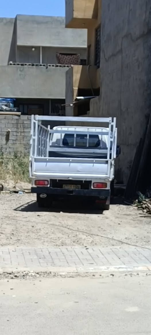السلام عليكم كيا فونتيرا كير واكسل وشاصي  مكفول  بدون حادث ومحرك بي تنقيص دهن وشغاله وتمشي موديل ١٩٩٧ تحويل مباشر السعر ٤٢ وبيها مجال الاستفسار الاتصال على الرقم ***********   العنوان صلاح الدين الدجيل

