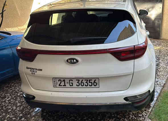 سلام عليكم للبيع فقط سبورتج 2021 وارد امريكي حادثها بنيد فقط وطاك ايرباك ستيرن باقي كفاله ماشيه 59 الف ميل مواصفاتها شاشه كبيره وكامرا خلفيه ورادار امامي وجانبي وتحكمات ستيرن وباقي مواصفات العاديه مكانها بغداد سعرها 165 وبيها مجال بسيط للاستفسار ***********
