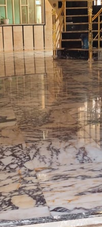 جلي كاشي ومرمر • تلميع بورسلين • تصليح الحفر