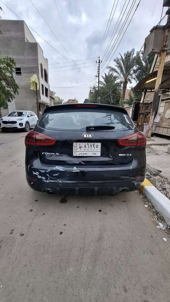 فورتي هاج باك موديل 2015 لون اسود صدفي فول واحد على واحد
مصبوغه حزام
محرك اخو زيرو 
محرك  1600GTi /TURBO
رقم سياره بغداد + سنويه بسمي + تحويل مباشر بصمه تشغيل بصمتين ابواب اماميه
تشغيل عن بعد 
سلایت روف طقتين
مرايه كهربائيه شفط + لد ترحيبي بالمرايه وبيدات الابواب الاماميه
تحكمات ستيرن جهتين
شفتات ستيرن
3 وضعيات النعومه الاستيرن
كشنات جلد / تدفئه للمقاعد الاماميه والخلفية + تبريد للمقاعد الامامية
ذاكرتين خزن المقعد السايق +تحكم كهربائي
تخوم تاير جديد + باتري جديد 
سعر 97$ وبي مجال 
الاستفسار .
***********
***********
