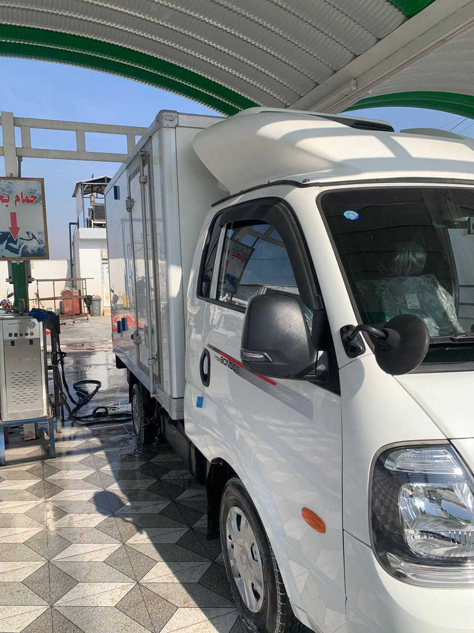 للبيع فقط...السعر 22
كيا براد فول ومكفول موديل 2019 معلايه. 23 .ثلاث حلقات رقم بغداد انكلش محرك مسكر كير اوتو السياره جديده ماشيه 31 الف تحويل مباشر اتصل وبيك خير وتدلل ***********
