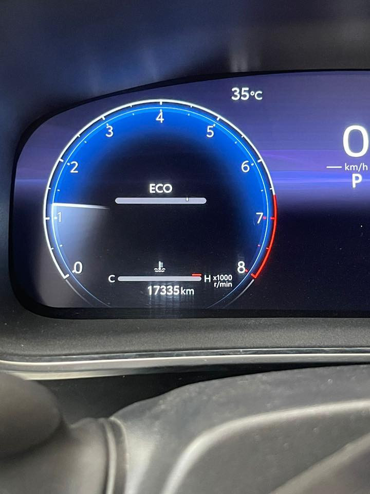 سلام عليكم
كورلا 2023 وارد خليجي رقم اربيل
فول مواصفات  بدون حداث ومابيها قطعة صبغ جديده 
ماشيه 20 الف 
رايدها 190 وبيها مجال 
عنواني بغداد الدورة
0750 215 4387
