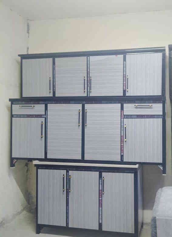 نقل وشد مجاني داخل تكريت توصيل فقط كاونترات تركيا ثقيل سنك  مرمر  يعني حمل ولاتخاف 😍شغل درجه اولئ اذا عندك كاونتر قديم هم عادي ناخذه وننطيك جديد بمكانه للاستفسار الاتصال او مراسله واتساب ***********
0777 951 9639 واتساب فقط
