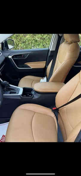 راف فور موديل 2024  استيرن يمنه محور يسره ماشيه 40 الف كيلو بدون صبغ السعر 195 بغداد حي جامعه الهاتف ***********
