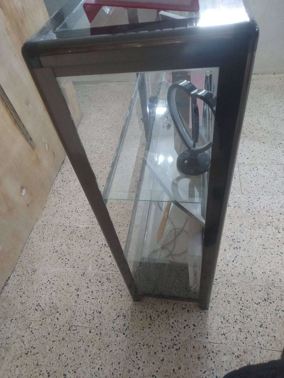 بسبب الوعود الكاذبة نعيد النشر من جديد…
متوفر جام خانه (عارضة) ألمنيوم فول نظافة
🔹 ثلاثة طبقات
🔹 مع جكمجة
🔹 صناعة مرتبة وجودة عالية

فرصة لمن يرغب بالشراء بسعر مناسب.
للاستفسار والمراسلة على الخاص.


**إذا كنت صاحب هذا الإعلان وتريد حذفه لأي سبب، رجاءا أرسل رسالة إلى الدعم الفني**