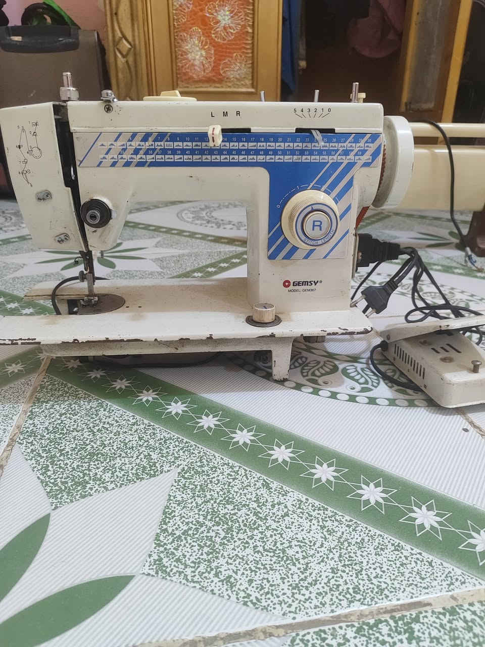 السلام عليكم مكينة خياطه للبيع سعر 85اللف العنوان شارع 60قرب صيدلية الفرقدين


**إذا كنت صاحب هذا الإعلان وتريد حذفه لأي سبب، رجاءا أرسل رسالة إلى الدعم الفني**