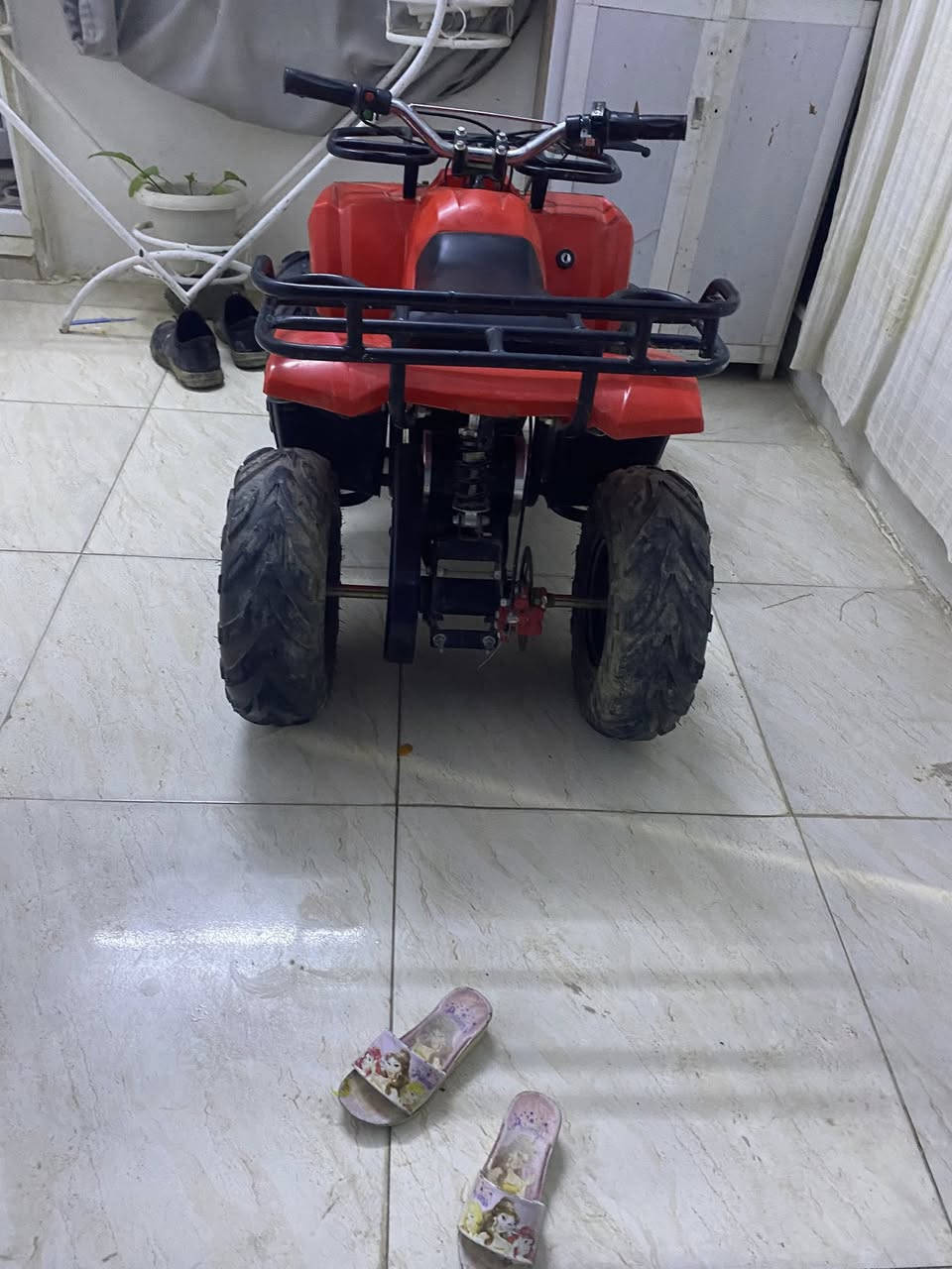 بۆ فرۆشتن ٤ تایەی شەحن ٦سالی هەتا ١٠ سالی لۆک لۆکە 
شوێن هەولێر 
***********
***********
