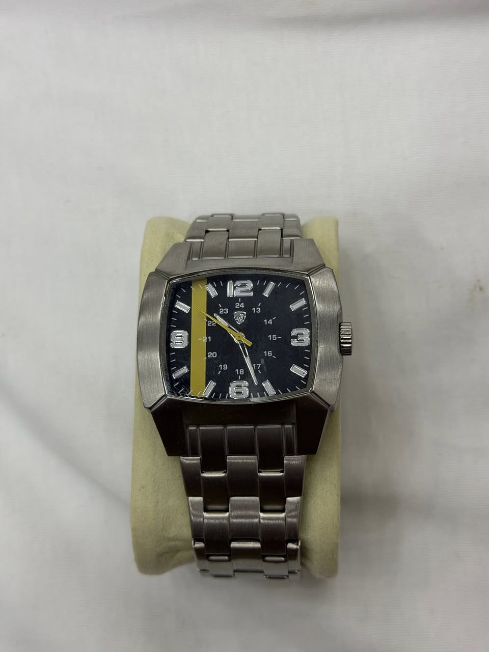 ‏ساعات مستعملة بغداد مدينة الصدر￼***********
