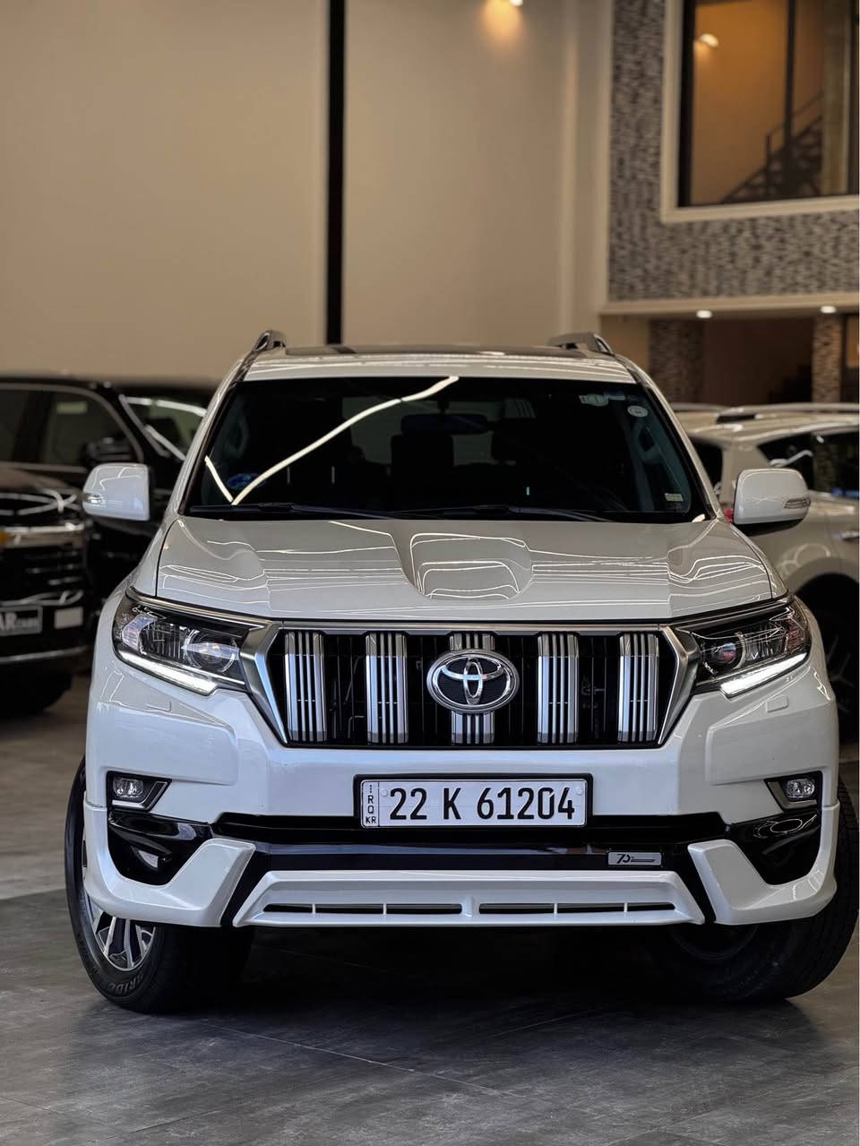Toyota prado TX.S 2022 v6
برادو 2022 مكفول كفالة عامة شركة جيهان 
محرك 4000 V6 مكفول 
دواخل بني 
سلايد 
تحكمات ستيرن 
جلد 
كامرة حلفية 
سيارة ماشية 54 الف كيلو 
مواصفات معروفة 
مكان سيارة اربيل 
سعر 425 ورقة مجال بصيط ! 
واتساب *********** أربيل, العراق
