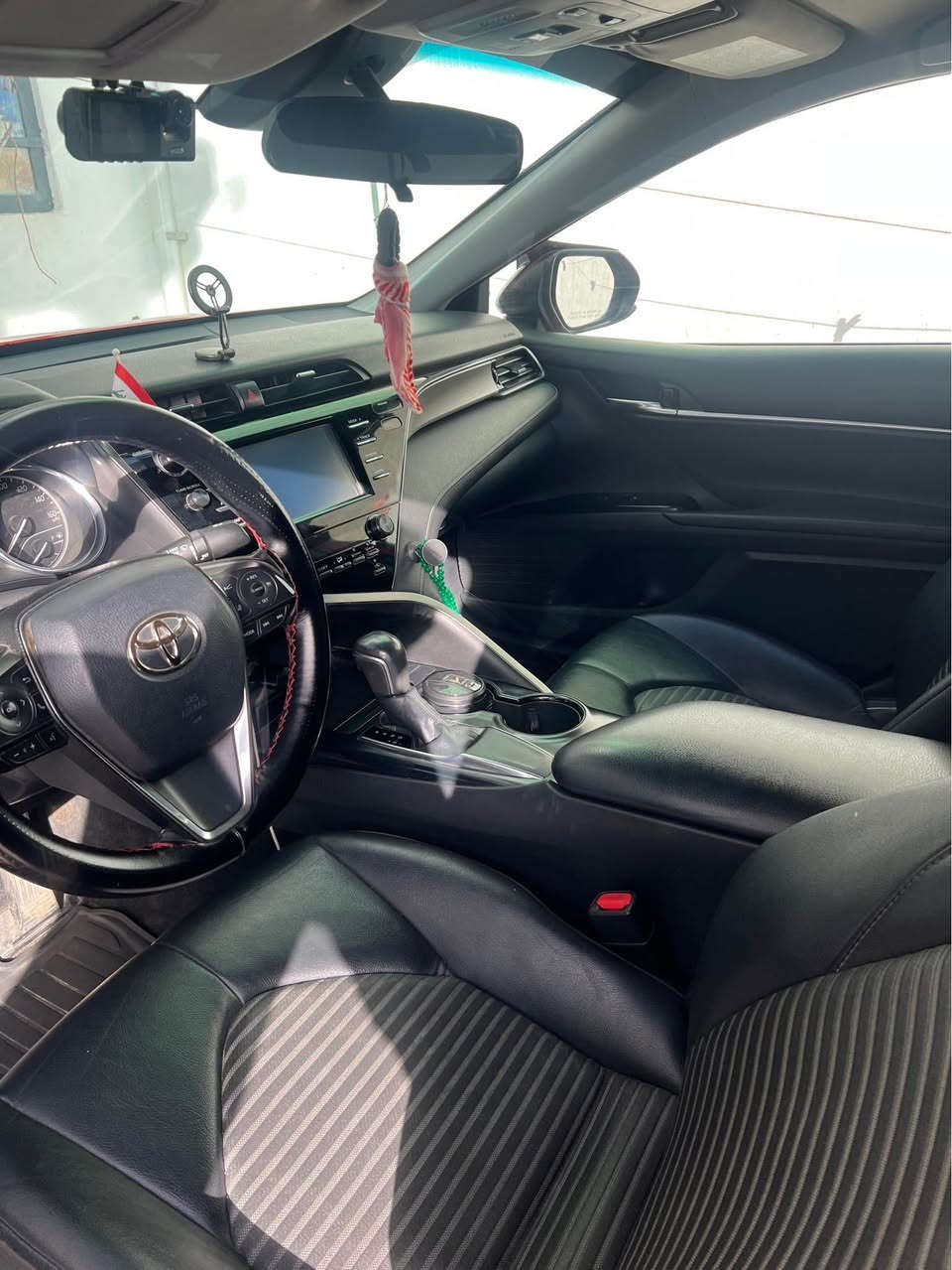 ‏(بيع او مراوس بـ كورلا)
‏كامري موديل 2019
‏مواصفات  se
‏رقم سليمانية باسمي
‏وارد أمريكي الضرر جاملغ بتجاه السائق مبدل
‏بيها بارد قليل اتجاه السكن 
‏السيارة مكانها كركوك 
بيها بعض الملاحضات
اي تفاصيل تفضل خاص كركوك, العراق


**إذا كنت صاحب هذا الإعلان وتريد حذفه لأي سبب، رجاءا أرسل رسالة إلى الدعم الفني**