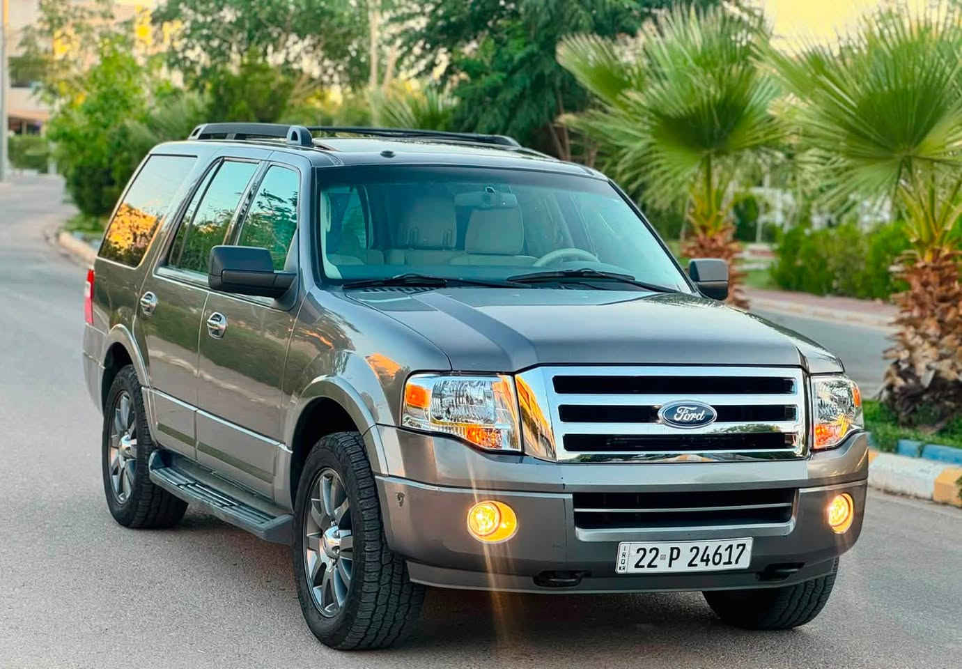 السَلٱمٌ عـَلـْيگمّ للبيع فقط

#السعر139$
#للاستفسار*********** 
فورد اكسبديشن موديل 2012 خليجي 
سياره طك فلين وضع شريكه 
مكفوله كفاله عامه من الصبغ
سياره خليجي شركه #نيڤا
صورة السونار مرفقه مع صور السياره
موصفات XLT فول 
كير محرك برغي منه ممفتوح
محرك 8 سلندر بشرط 
حجم محرك 5400
سقف اسلايت (الفتحه )
كشنات كهربائي
تبريد مركزي
دواخل سياره جديده
7 راكب
دواخل بيجي 
 تحكم استيرن
وثبيت سرعه 
مانع انزلاق 
 تبري تدفئة شغال
صدر امامي خلفي ابشرط
شرط سياره جاهزه 
سياره مابي نواقص بدون مصرف 
رقم اربيل جديده 
شرط تحويل او غرامه 
عنوان ديالي خانقين
