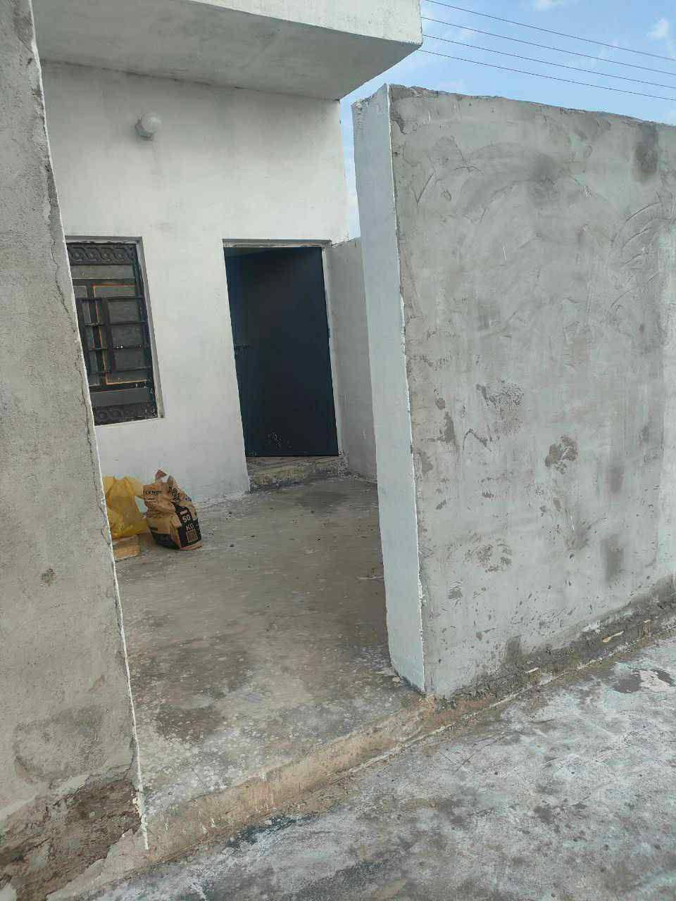 يا الله

 للبيع دونم مربع طابو زراعي سند 117
قرب المشروع مال المرور

امسيج وكامل بي غرفه + صحيات فقط

السعر 50 وبي مجال للشراي

للتواصل والاستفسار خاص او اتصال

***********

اخوكم ابو نور الدلال

المكتب مجاز حكومياً ادخل للحساب ناشر ابيوت اي بيت ايعجبك راسلني وتدلل

أعرض عقارك عندنا ودع لنا التسويق
