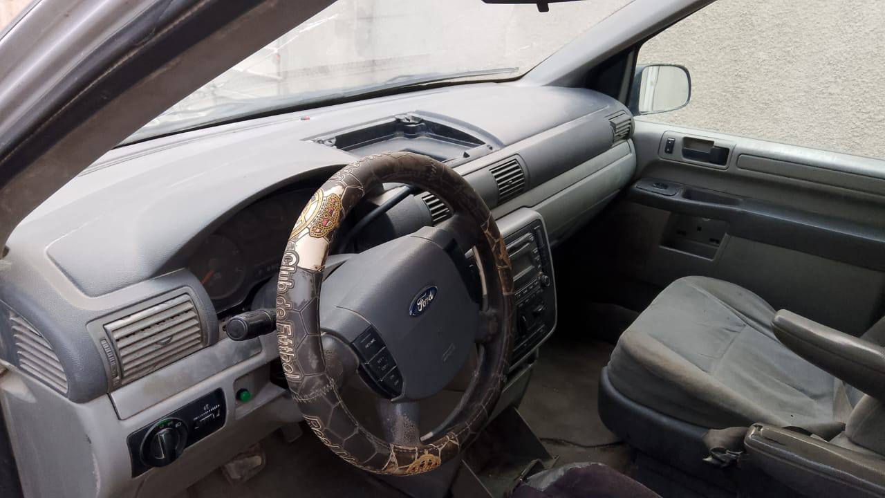 للبيع فورد فري ستار موديل 2007 رقم بغداد انكليزي  مشروع وطني سنويه لل30  كير ومكينه بلاد جدد  تخم تايرات ويل كب بدون ضربه كهربائيات شغاله لايت زنون  وجاهزه تراي وين مايعجبك سعره مناسب وبلاش بلاش٣٧ وبيه مجال قليل مكاني بغداد رقم ***********
