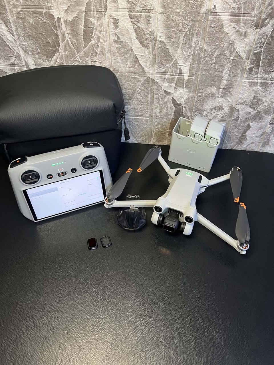 Dji mini 3 pro Combo Plus 
قطعه لوكه طيران صفر كيلو كومبو 3 بطاريات وشاحنه 
مع جنطه الاصليه ورام اصلي وريش اصليه كل ملحقات كامله مع فلاتر 3 تصوير 
بطاريات 2 بلاص وحده مو بلاص قطعه نظافه 100/100
مكان بغداد للستفسار الاتصال ***********
