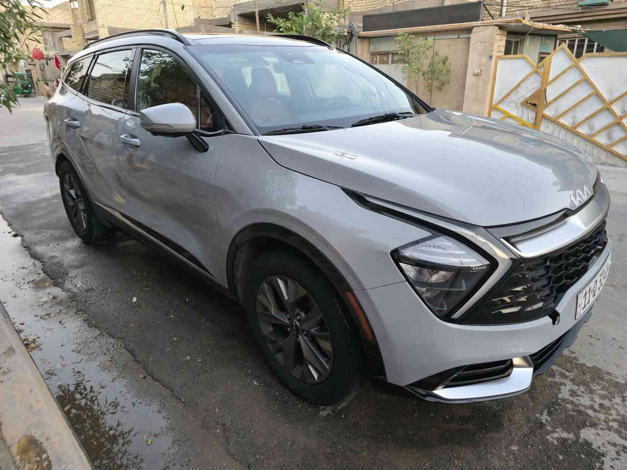 سلام عليكم كيا سبورتج ٢٣امريكي
فول مواصفات حادث موضح  تبديل بابين اليمنه في الصور السعر $180 وبي مجال مكاني بغداد عبيدي حي السفير رقمي *********** بي واساب
