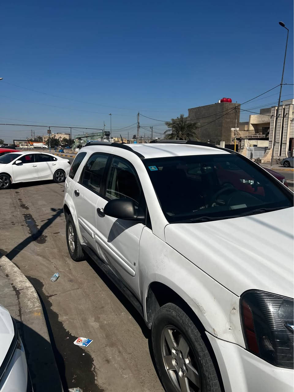 السلام عليكم 
شوفرليت كيونكس موديل 2008 
ماشية 165 الف كيلو 
السيارة كلش نظيفة 
وارد كندي حادثهة جاملغ ايمن بدون ايرباك 
السيارة رقم بغداد تحويل ثاني يوم 
كلش نظيفة السيارة محركهة بلاد وكيرهة بلاد 
حدادية ٩٥٪؜ امامي خلفي 
عليهة لايتات سموك وزنون يخبل 
شاشة بلوتوث 
كامرة خلفية 
السيارة بيهة نواقص كهربائية بسيطة مثل كلوب ال Abs ومعروف لمشكلة مالتة وتصليحة ١٥٠ الف 
حساس ايرباك 
السيارة دواخلهة نظيفة مدوشمة والصور كدامكم 
بيهة رصعة بباب الصدر 
وصبغ خشم البنيد 
السعر ٧٨ 
مكاني بغداد الدورة 
*********** بغداد, العراق
