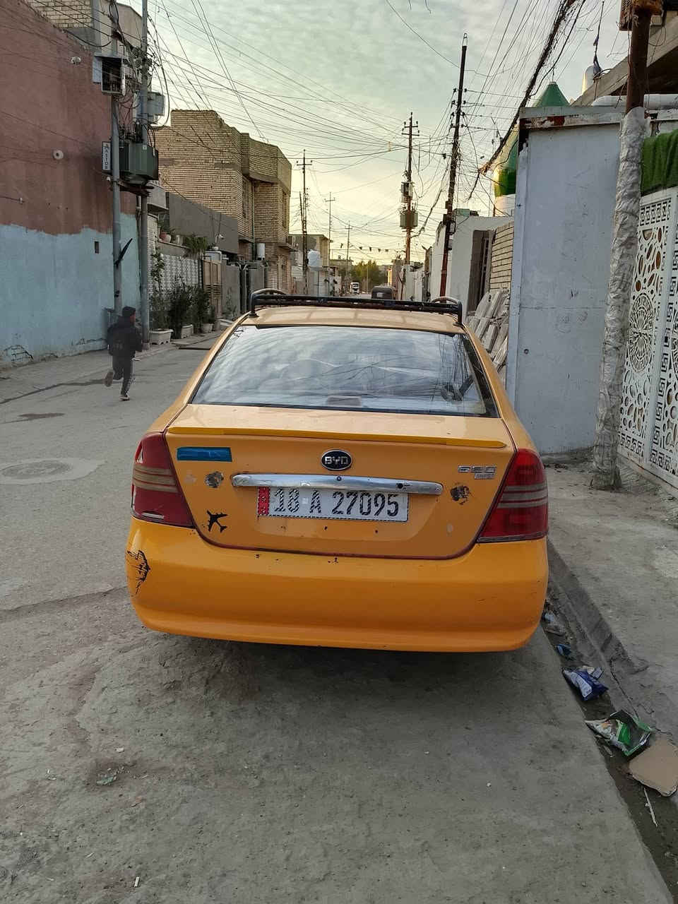 سلام عليكم سياره نيفانن سياره خير من الله كير محرك كورلا لا تبخير لا تنقيص جاهزه بسمي الموديل 11 السعر 32 وبيها مجال الاتصال *********** مكاني بغداد بل بلديات
