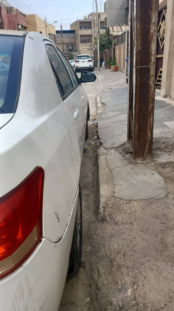 السلام عليكم بي واي دي  جي 3 خصوصي للبيع باسمي سنويه ٣٠ محرك وكير نظيف تبريد ثلج اطارات نظيفه ٢٠١٣ السعر ٥٠ ورقه وبيهه مجال للطيبين العنوان بغداد البياع الإعلام هاتف ***********  @@
