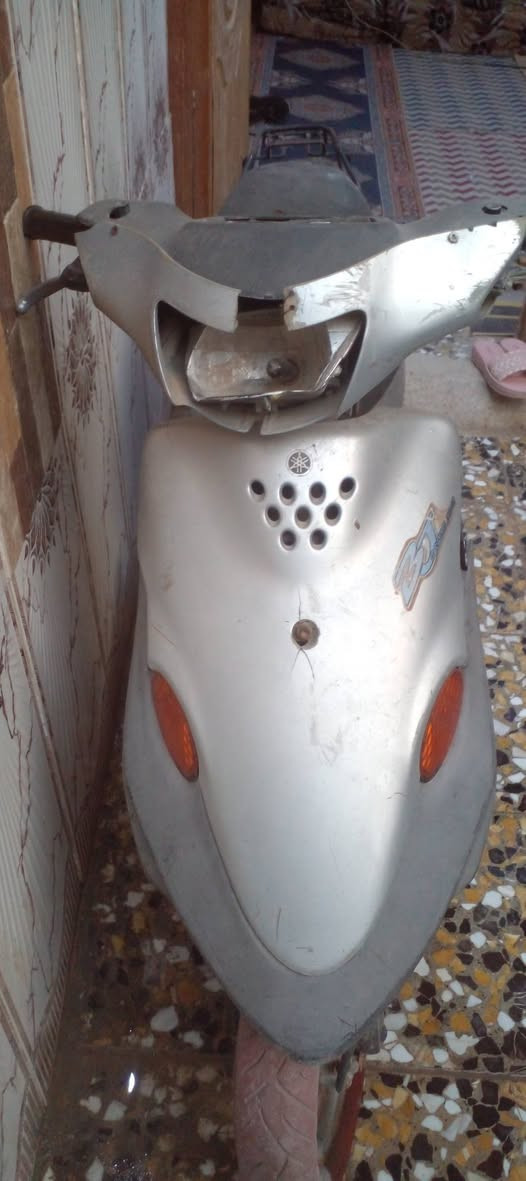 السلام عليكم
دراجه ٩ ازروف متروكه مكينه ما مفتوحه السعر ١٠٠ ألف ابيع كوم حديد
اكرر كوم حديد
رقمي ***********
