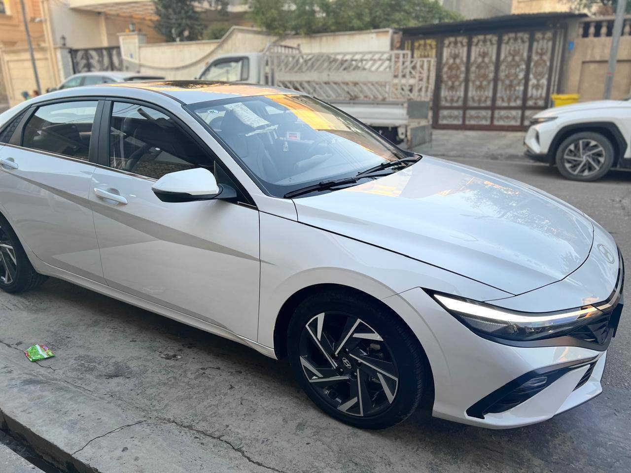 سلام عليكم النترا  موديل 25كفاله عامه كلش جديده فول مواصفات للاخير ماشيه 15 السعر 153 الرقم تلفون *********** بي واتساب البصرة الجمعيات حي الخليج ***********
