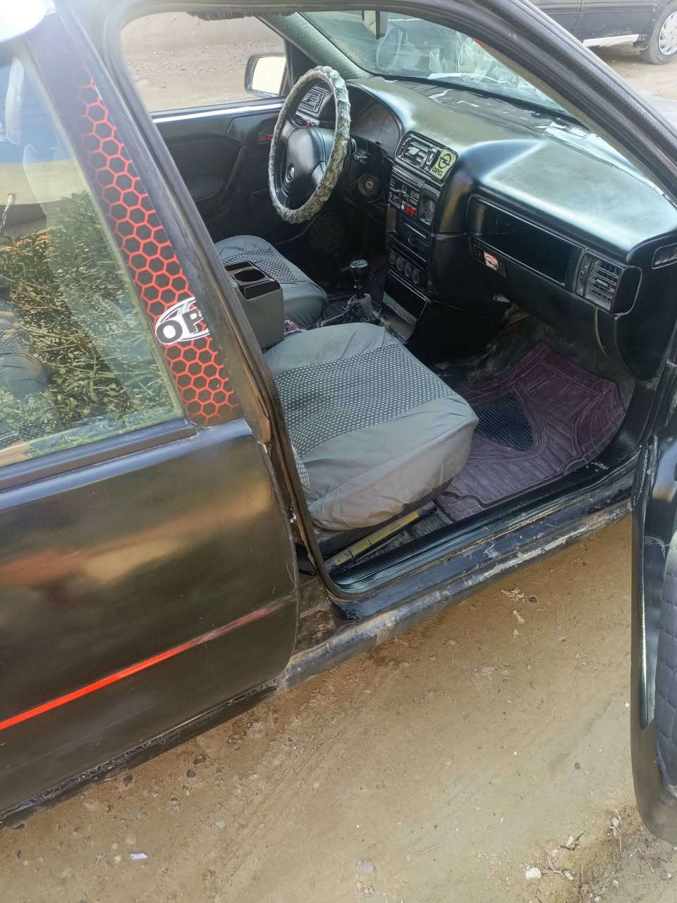 السلام عليكم فكترة ماسحة السيارة معمرة جديد من الداخل السيارة كل شغال المحرك مآل كصة  بشرط لأ تنقيص ولا تبخير الكهربايات الكل شغالة من دعامية للدعامية الكهربائية شغالة السيارة فحص صاحب السيارة الشرعي يمي ثاني يوم يحول بشرط باقي التفاصيل اتصل تدلل ***********
***********
