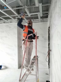 خلفه جبس بورد اعمل بليوميه او المتر  07779893580