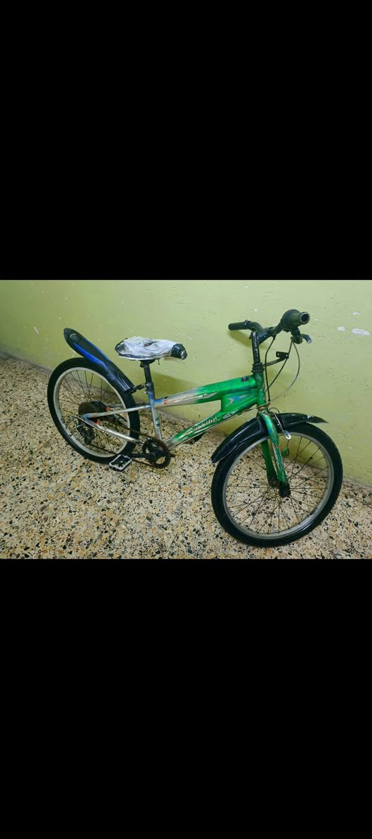 السلام عليكم بايسكلات 4 مراوس معه شحن


**إذا كنت صاحب هذا الإعلان وتريد حذفه لأي سبب، رجاءا أرسل رسالة إلى الدعم الفني**