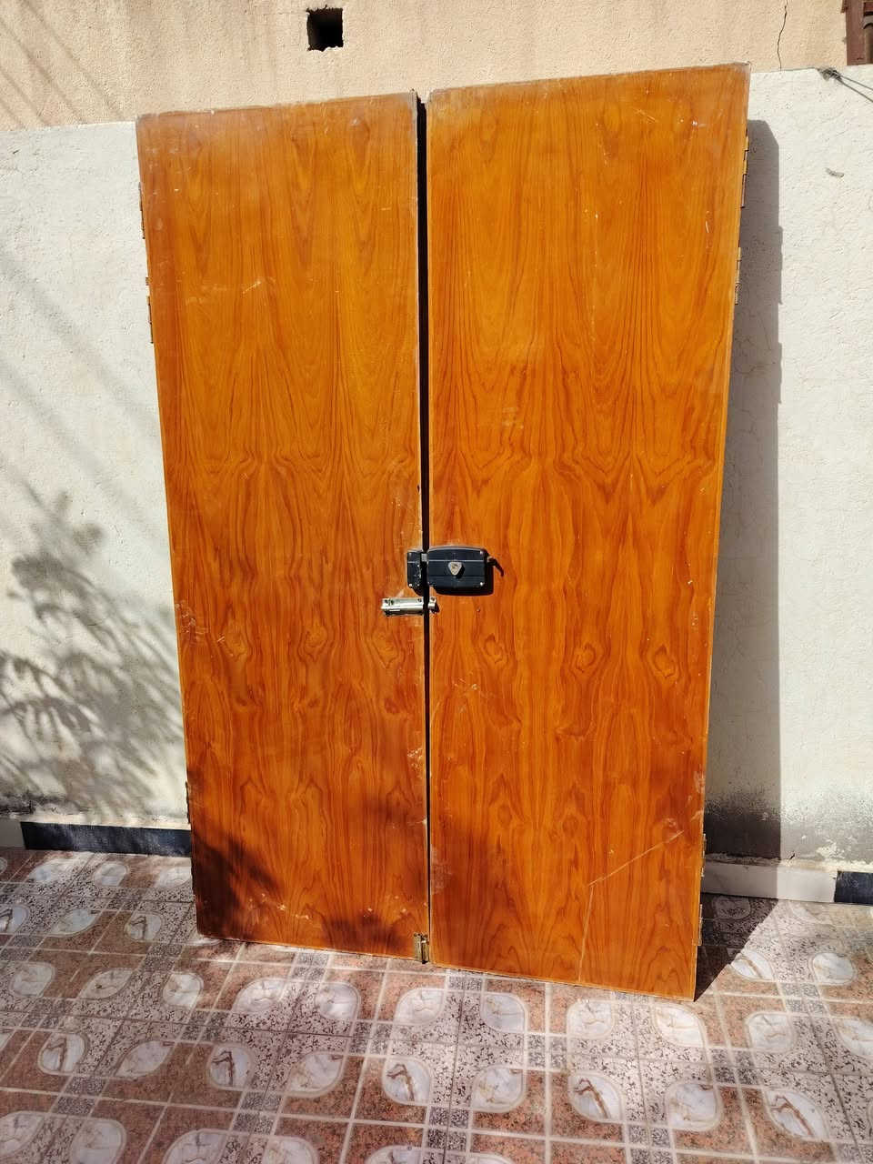 لبيع باب خشب درجه اولى العرض  ١٣٠ الارتفاع 205 وسعر خاص


**إذا كنت صاحب هذا الإعلان وتريد حذفه لأي سبب، رجاءا أرسل رسالة إلى الدعم الفني**